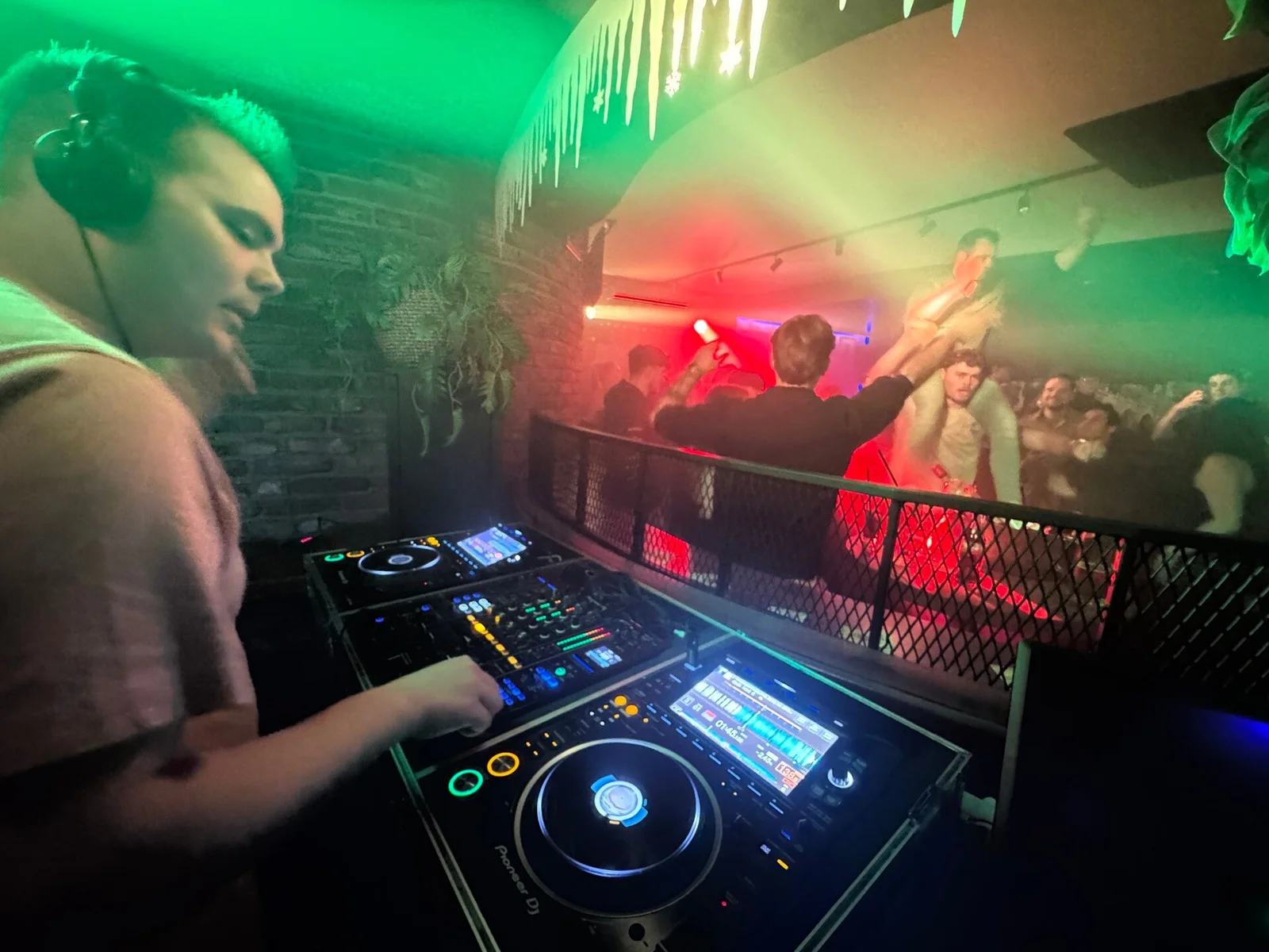 Vaste installaties · van de Ven Sounds